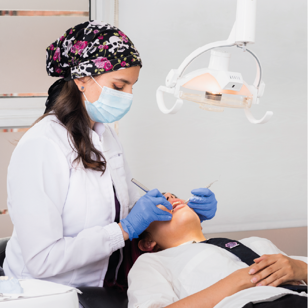 Limpieza dental con la Dra. natalia Silva